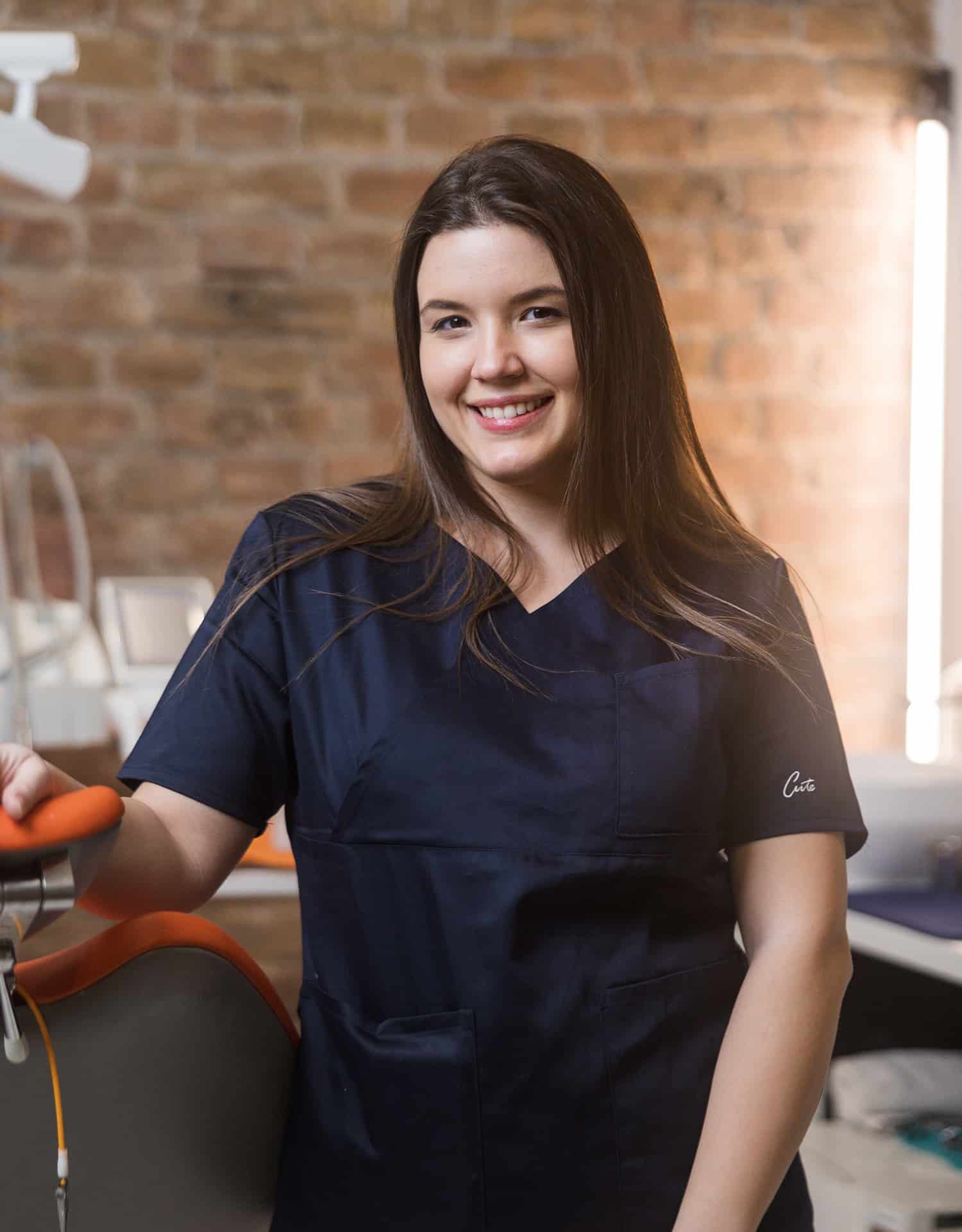 DR ANDJELA PAVLOVIC